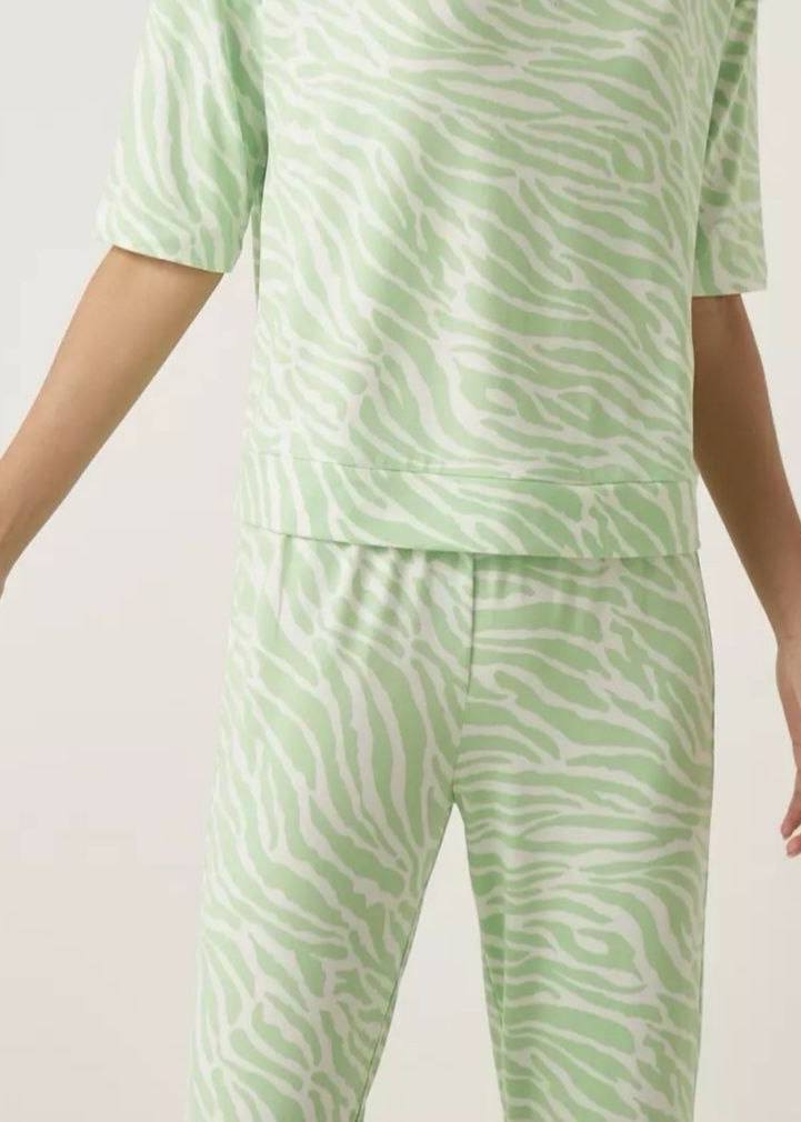 MAX BRAND All-Over Print T-shirt and Pyjama Set