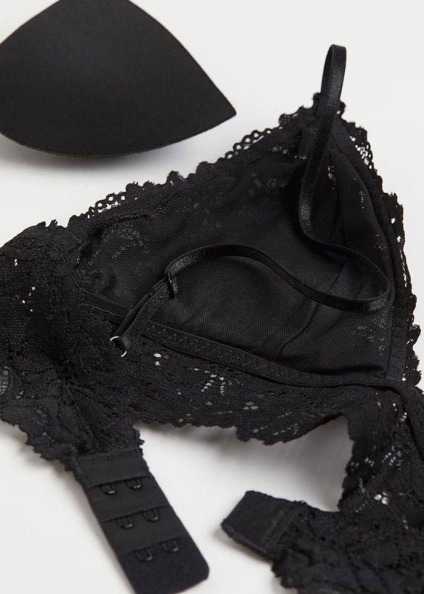 Elegant Floral Lace Bralette with Removable Pads