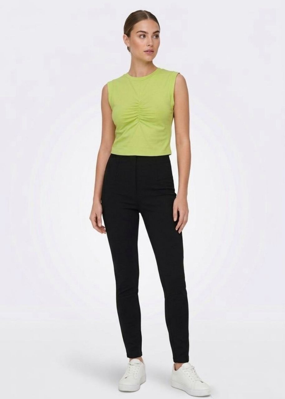 ONLY – Ruched Front Sleeveless Crop Top