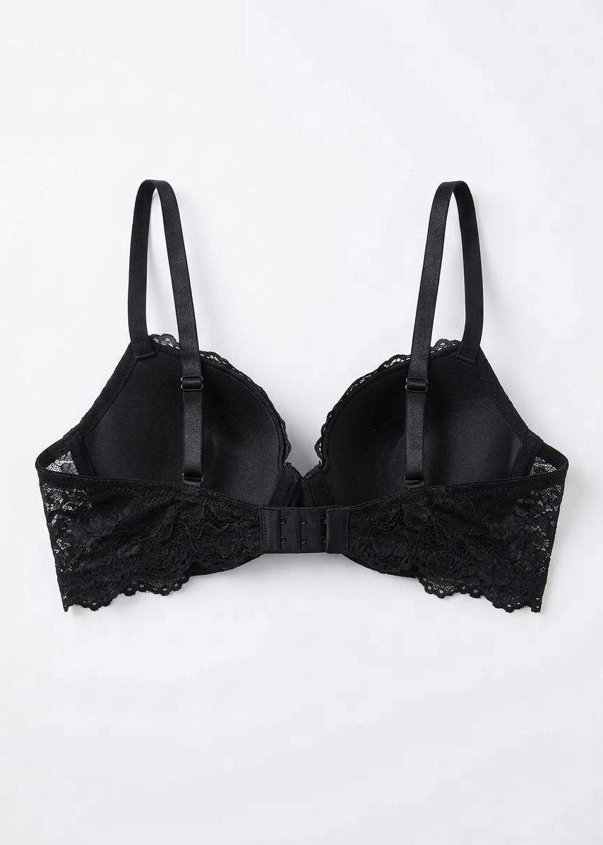 Luxurious Lace Push-Up Bra