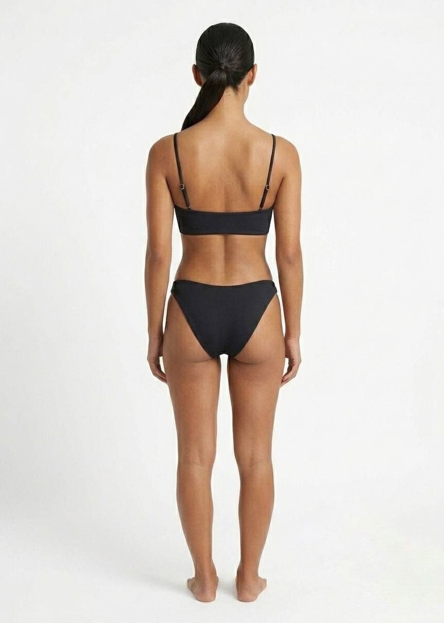 SHEIN Classic Twist-Front V-Neck Bikini Set