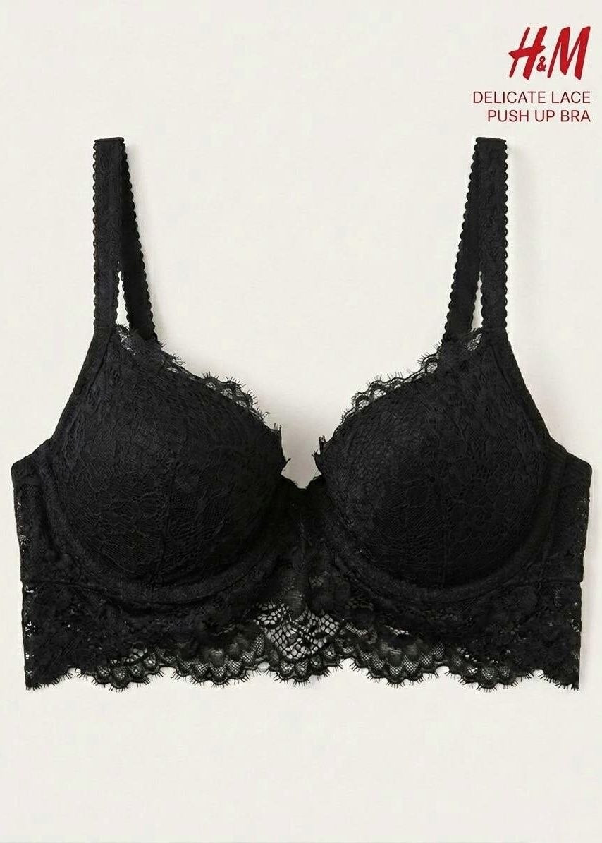 Sleek Push-Up Lace Bra – Classic Black