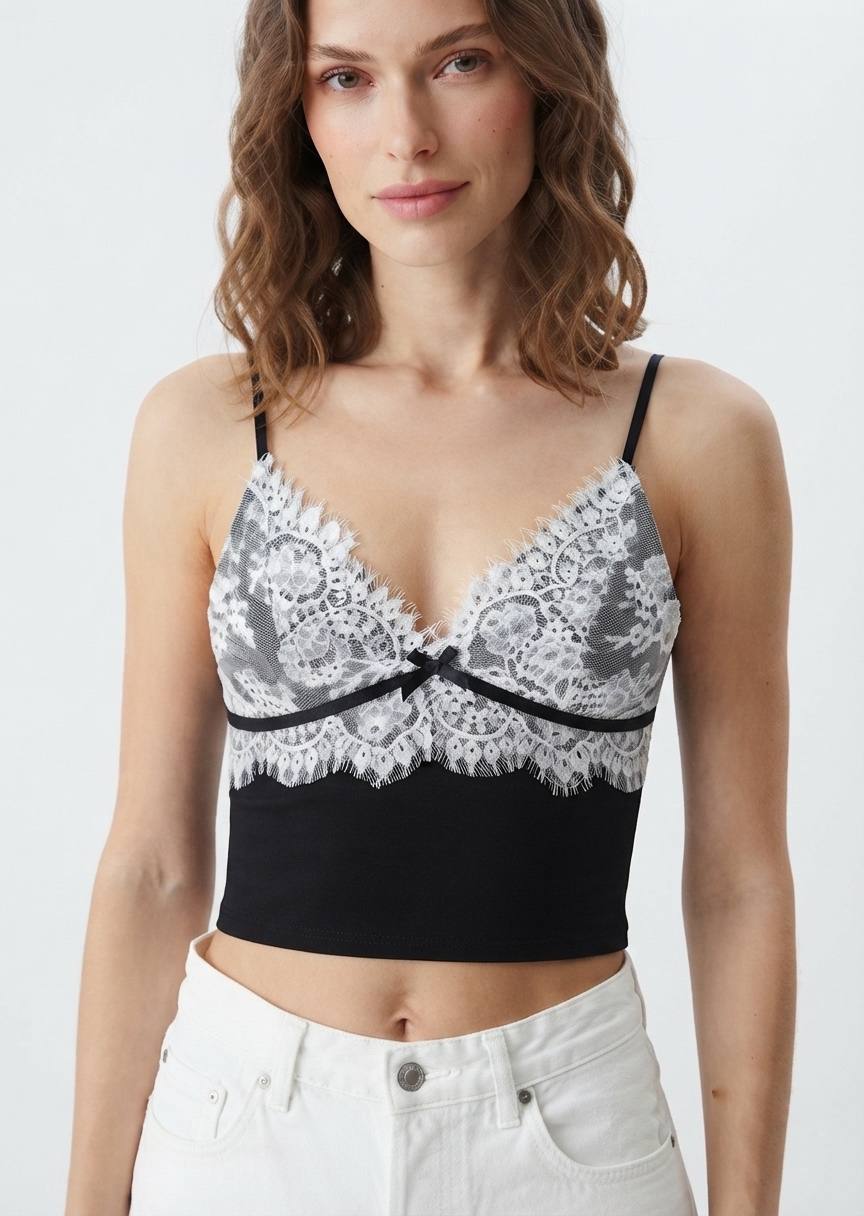 SHEIN Lace Trim Camisole Crop Top
